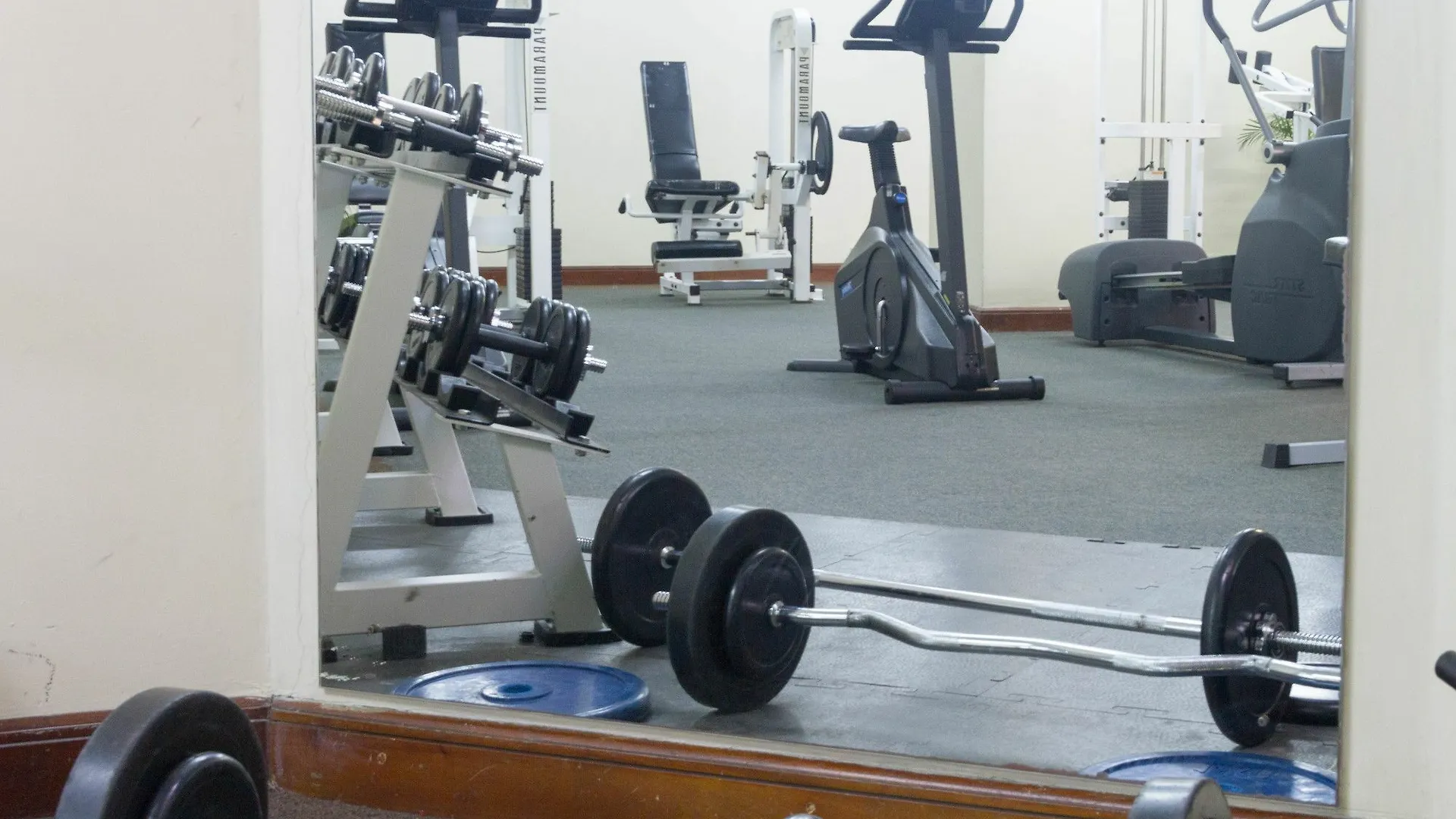 דירות קולומבו Crescat Residencies סרי לנקה