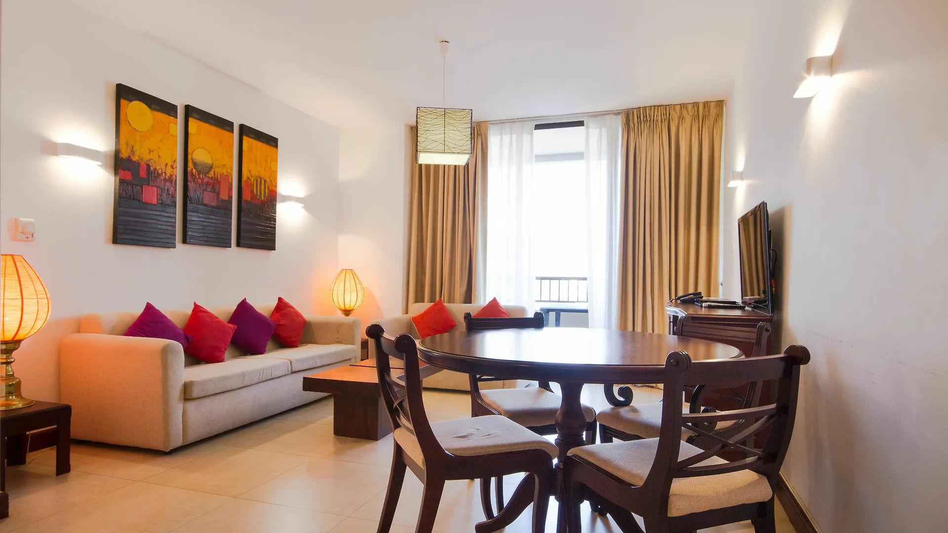 דירות קולומבו Crescat Residencies
