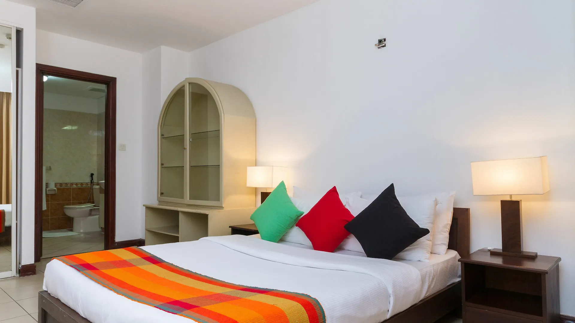 דירות קולומבו Crescat Residencies