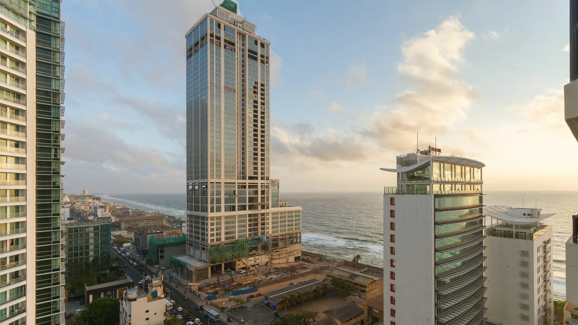 דירות קולומבו Crescat Residencies סרי לנקה